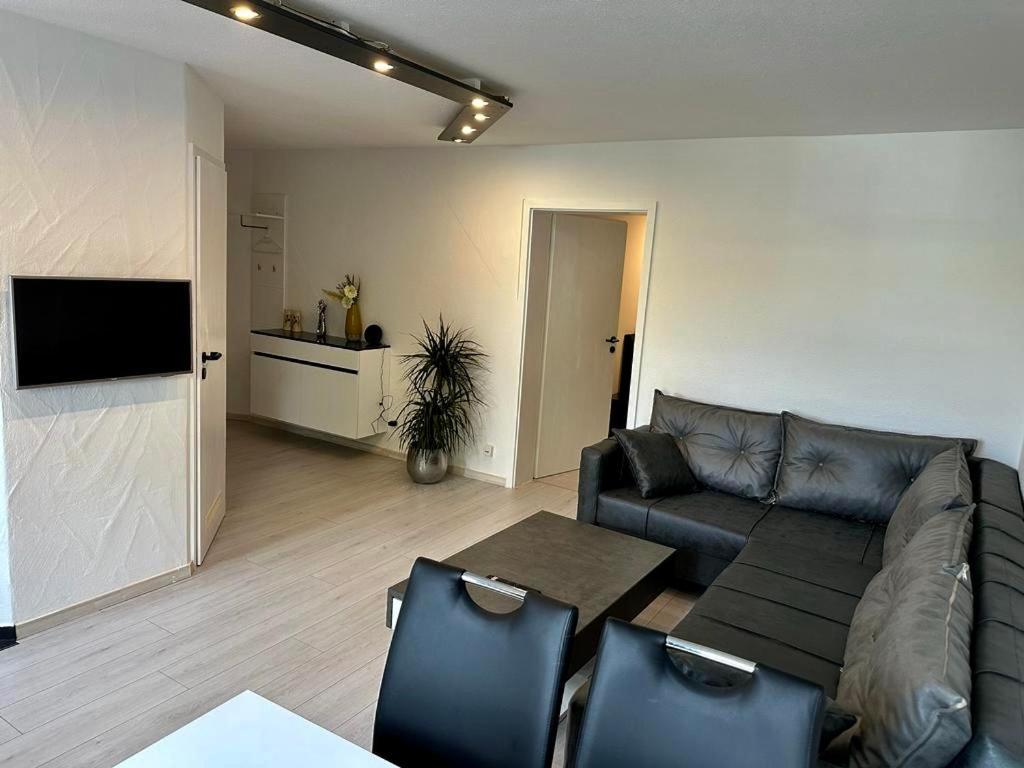 Flexible, Schoene Und Gut Aussehende Feriensuite Reutlingen Exterior photo